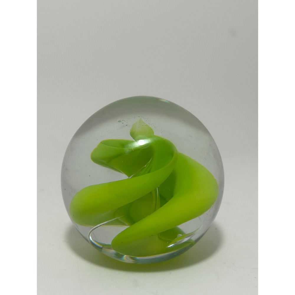 Art Glass Paperweight Lime Green Swirl Hand Blown Signed Marian Pyrcak‎ Sphere